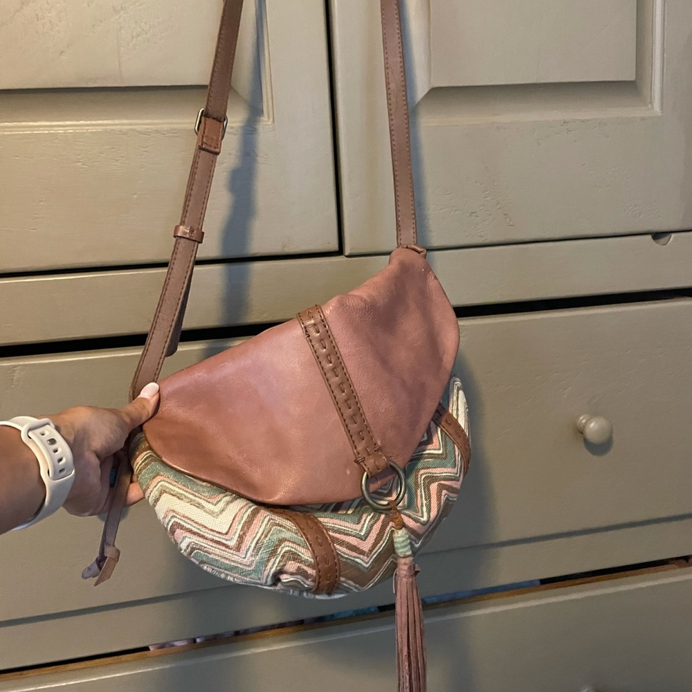 Lucky brand crossbody